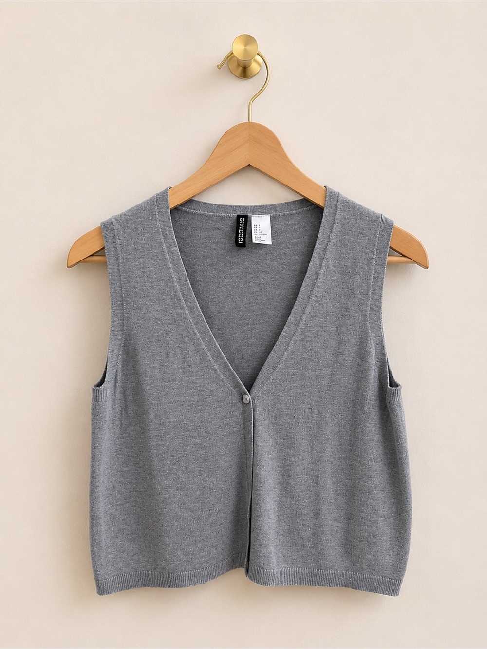 H&M Divided Gray Slightly Cropped Sweater Vest Size Small | V-Neck Knit